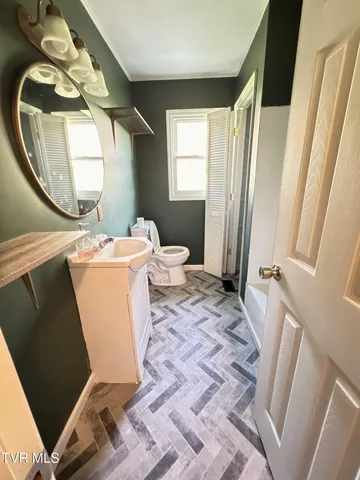 $179,000 | 2805 6th Avenue East, Big Stone Gap, VA 24219