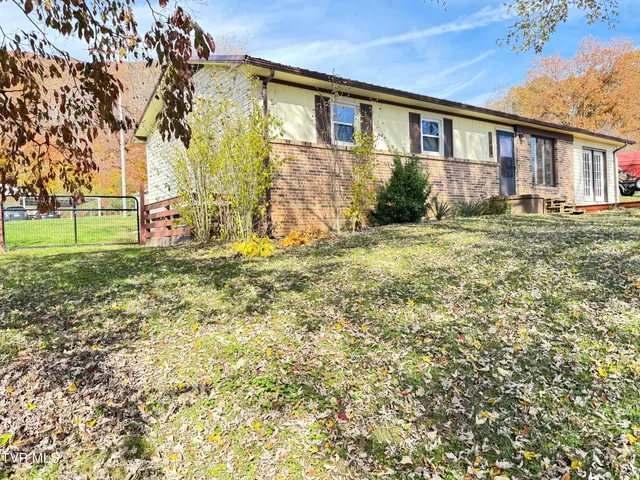 $179,000 | 2805 6th Avenue East, Big Stone Gap, VA 24219