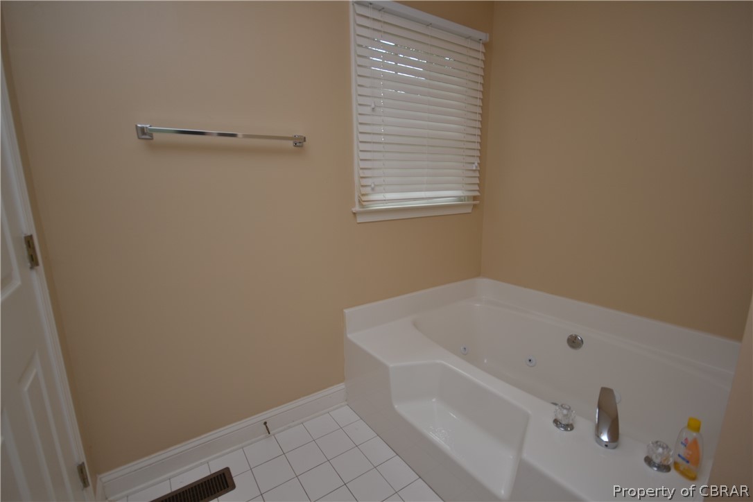 644 Greenfield Point Drive Reedville, VA 22539 - Photo 19 of 30 Gallery Image 19