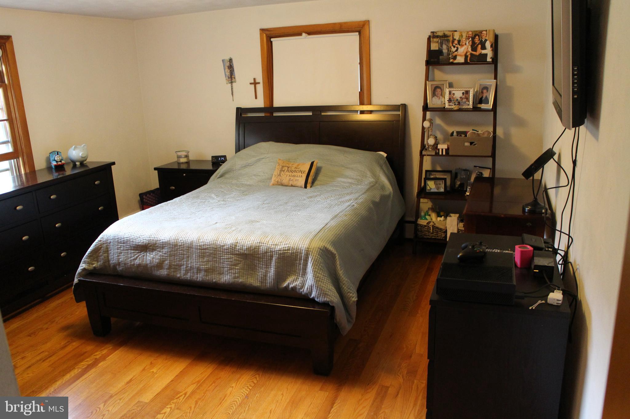 705 Edgewood Road York, PA 17402 - Photo 12 of 22 Gallery Image 12