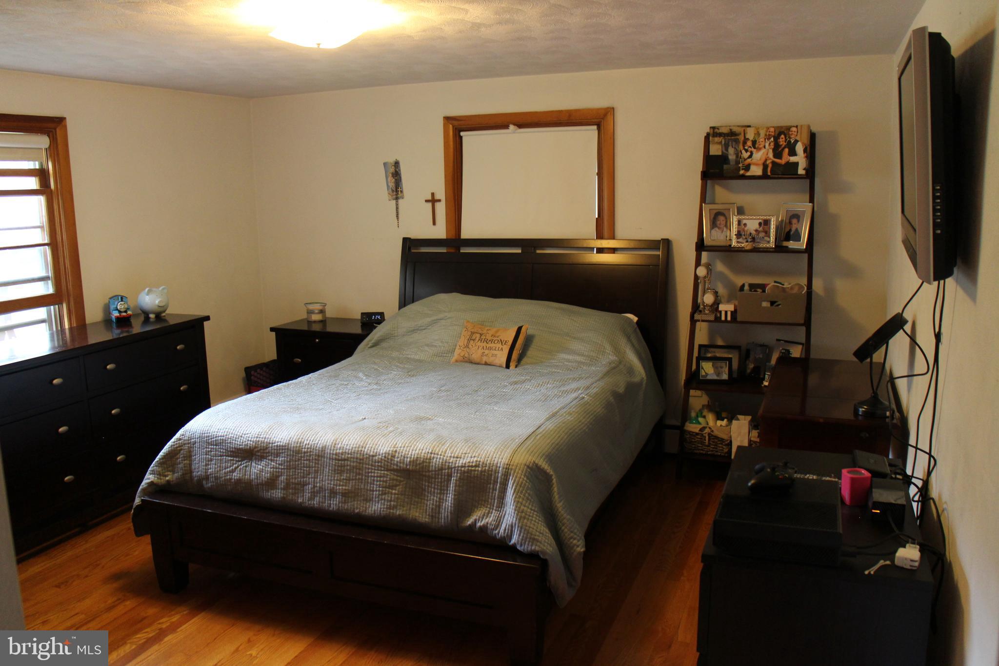 705 Edgewood Road York, PA 17402 - Photo 13 of 22 Gallery Image 13