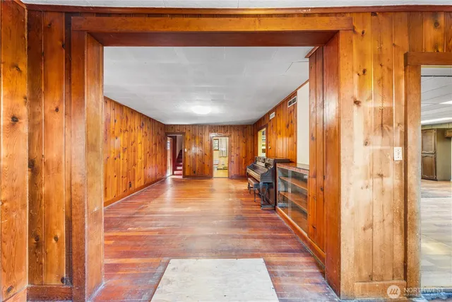 $499,000 | 27193 State Rte 20, Oak Harbor, WA 98277