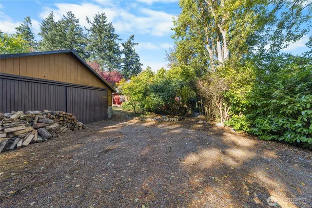 $499,000 | 27193 State Rte 20, Oak Harbor, WA 98277