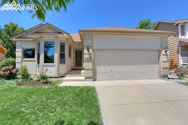 7808 French Road Colorado Springs, CO 80920 - Photo 2 of 36