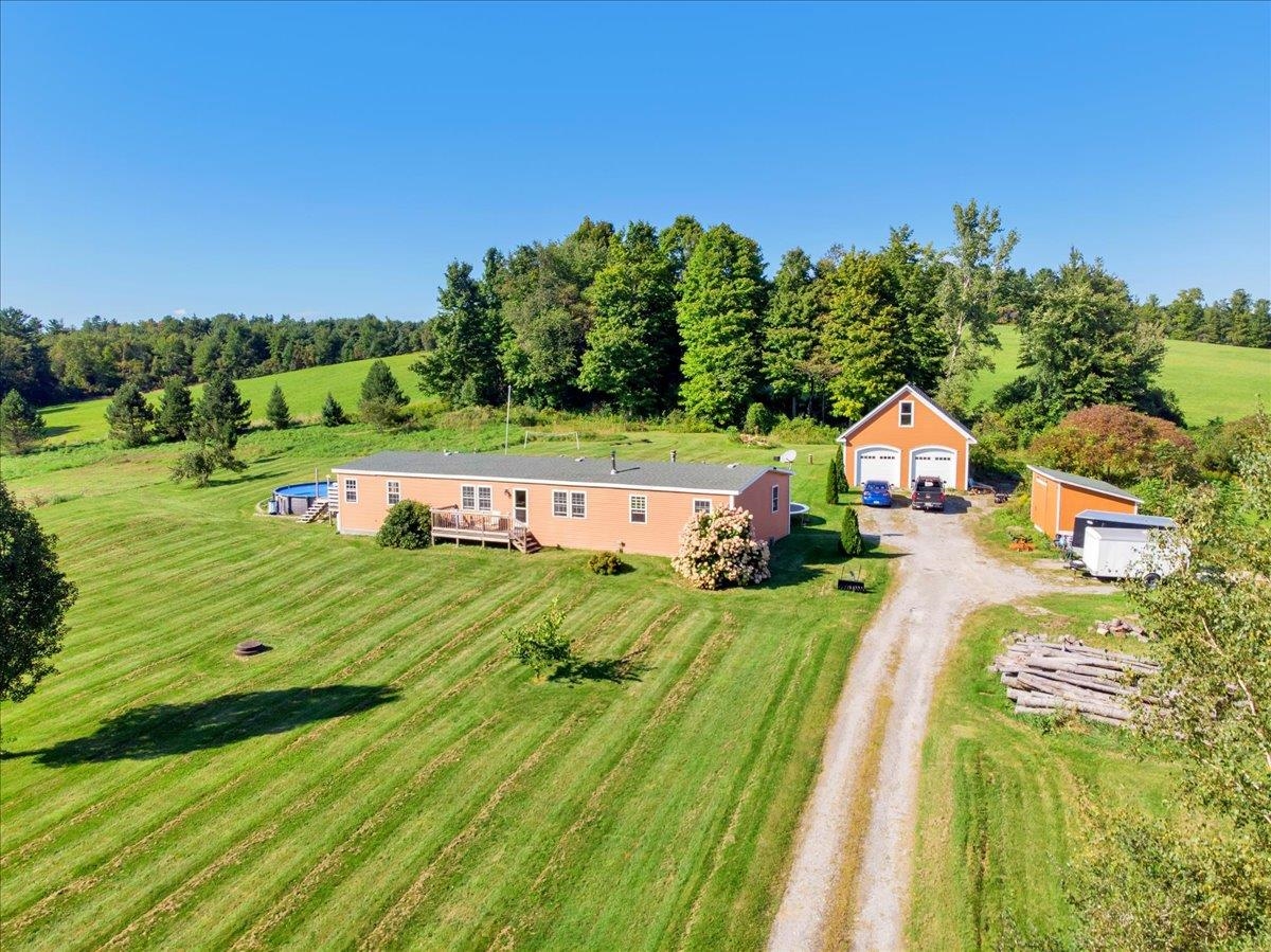 152 Willow Brook Lane Williston, VT 05495 - Photo 1 of 34