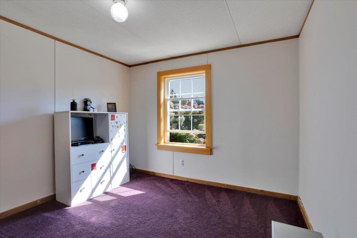 152 Willow Brook Lane Williston, VT 05495 - Photo 15 of 34
