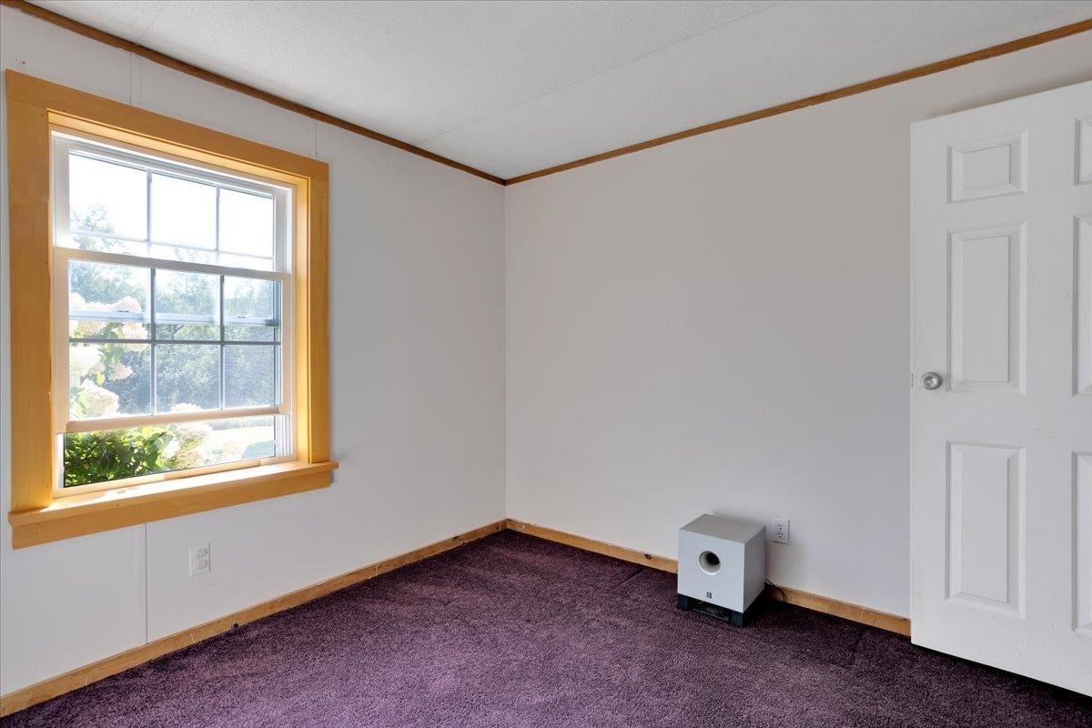 152 Willow Brook Lane Williston, VT 05495 - Photo 16 of 34