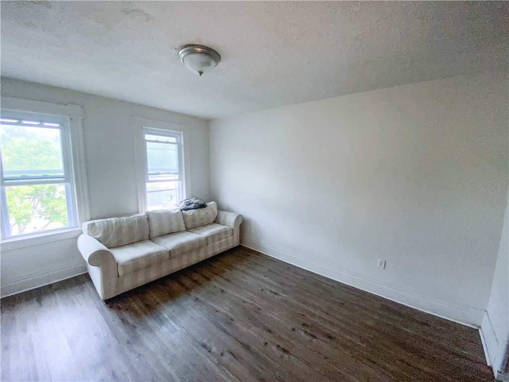 255 Ave A Rochester, NY 14621 - Photo 12 of 20