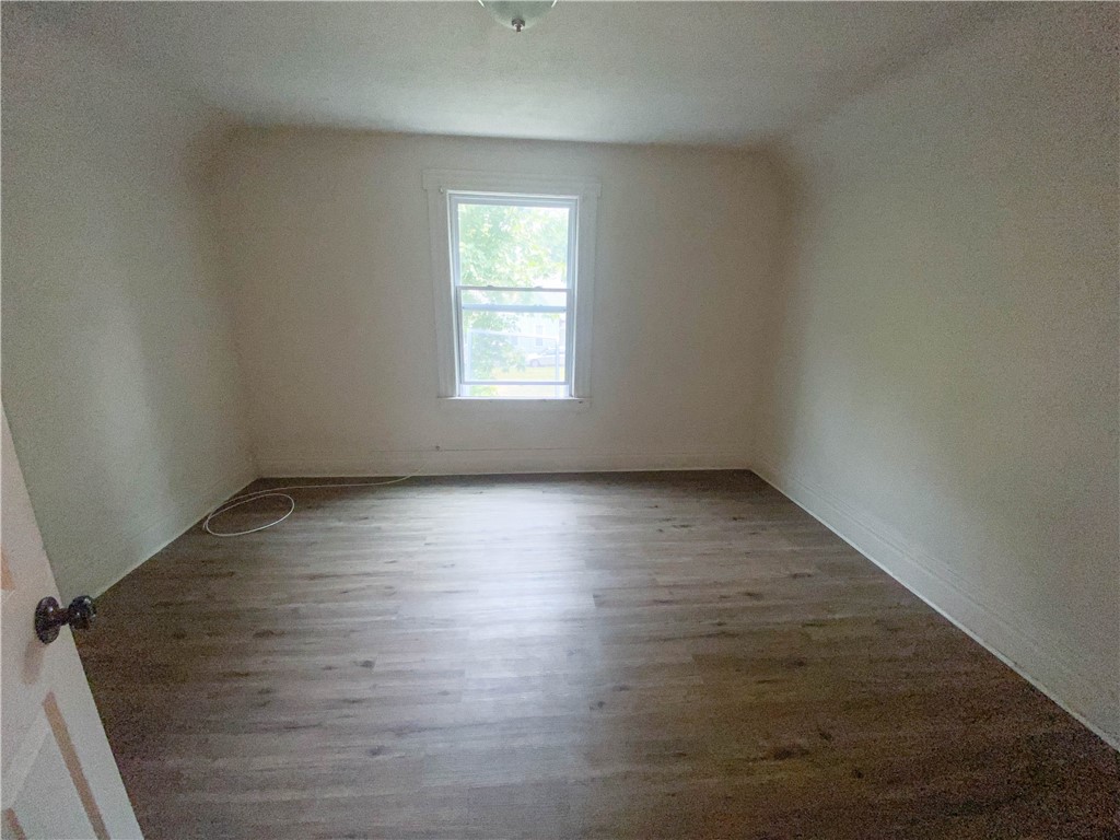 255 Ave A Rochester, NY 14621 - Photo 18 of 20