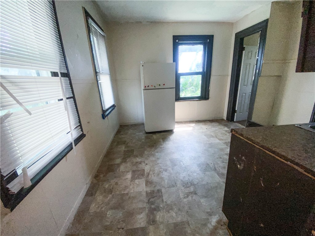 255 Ave A Rochester, NY 14621 - Photo 10 of 20