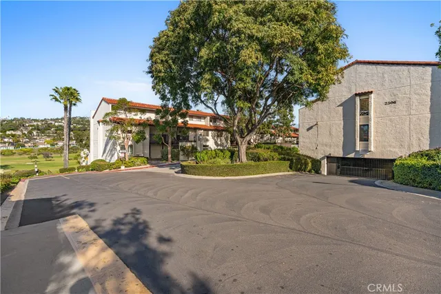 $759,000 | 2508 Navarra Drive, Unit 423, Carlsbad, CA 92009