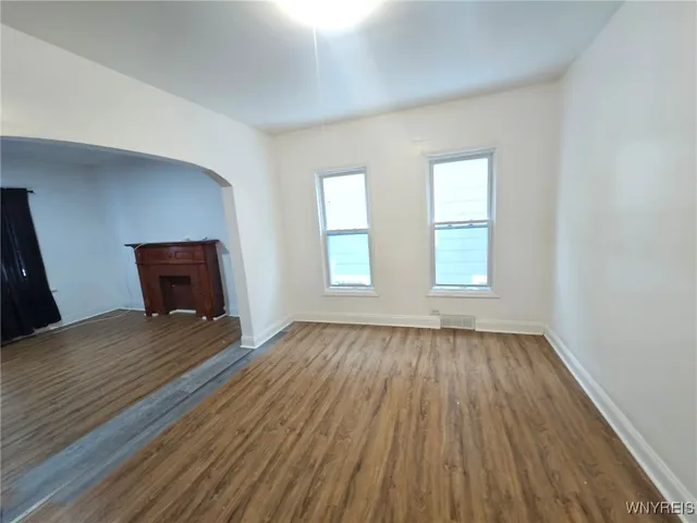 $1,400 | 60 Pomona Place, Buffalo, NY 14210