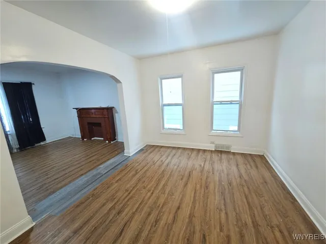 $1,400 | 60 Pomona Place, Buffalo, NY 14210