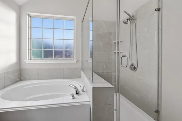 $2,300 | 151 Scenic Hills Court, Montgomery, TX 77356