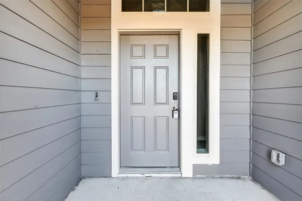 $2,300 | 151 Scenic Hills Court, Montgomery, TX 77356