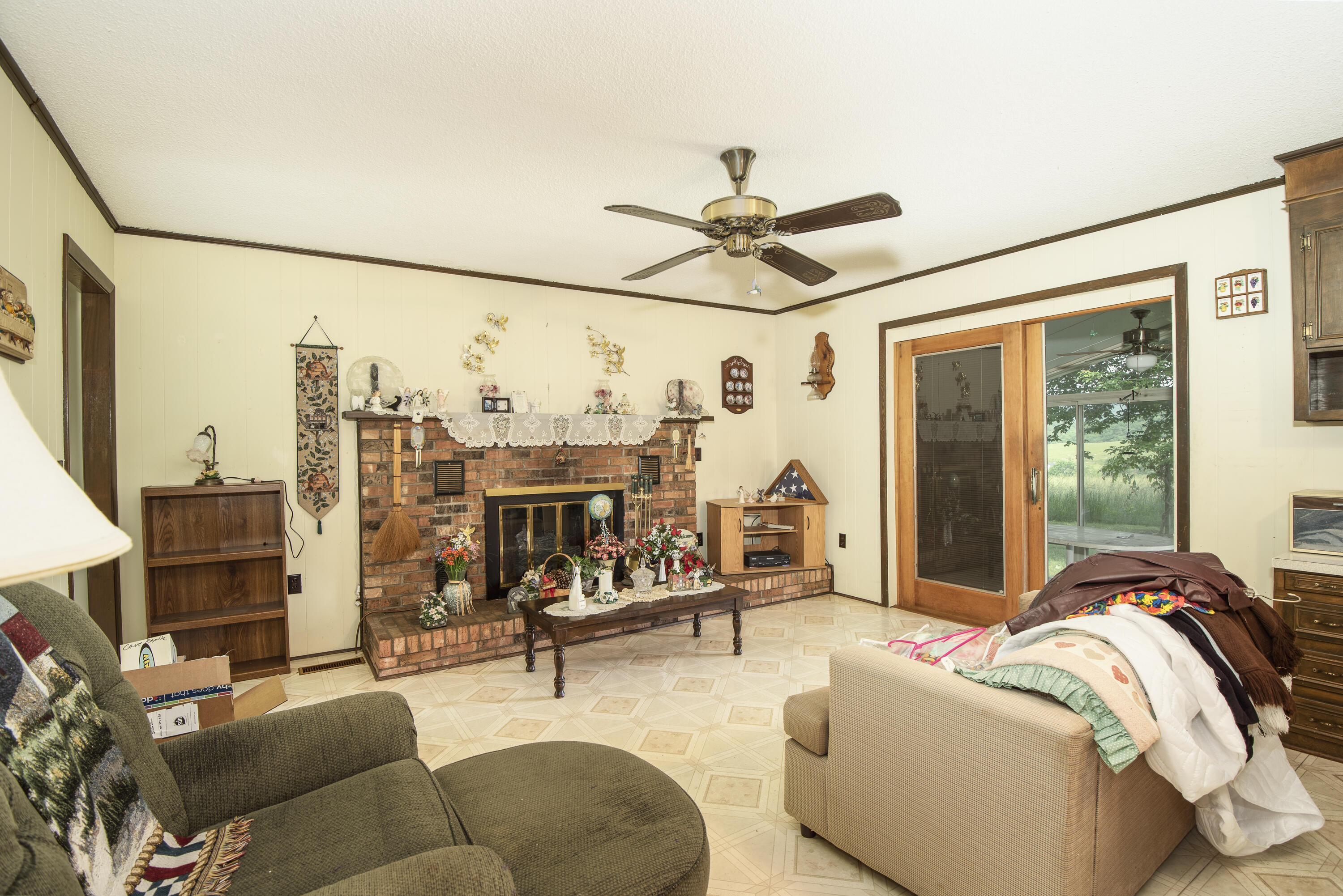298 Morrell Town Road Bristol, TN 37620 - Photo 13 of 23 289-Morrell-Town-Bristol-TN-13