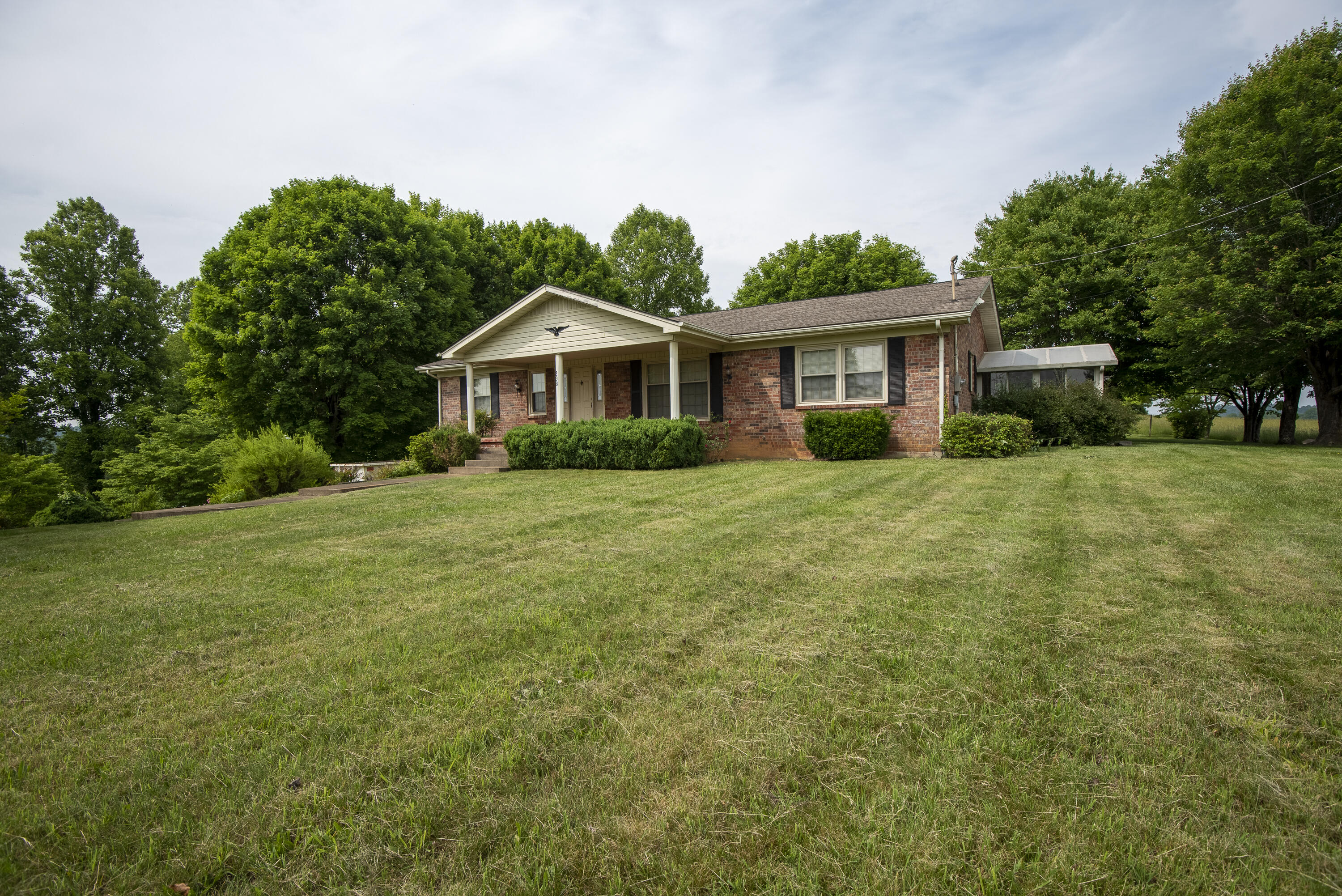 298 Morrell Town Road Bristol, TN 37620 - Photo 6 of 23 289-Morrell-Town-Bristol-TN-2