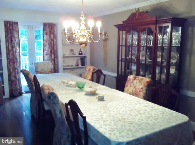 4523 Pleasant Grove Road Reisterstown, MD 21136 - Photo 19 of 23 fits a table for 18