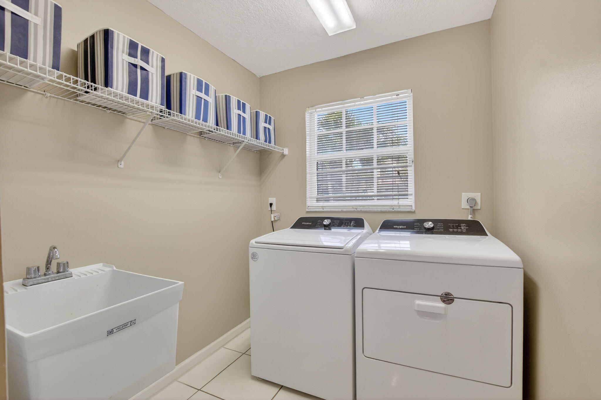 18743 Cape Sable Drive Boca Raton, FL 33498 - Photo 12 of 26 26-web-or-mls-DSC_9036