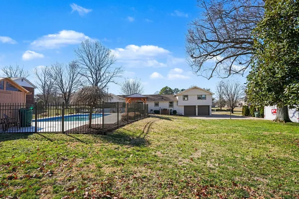 a house view with a outdoor space