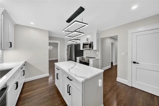 $739,900 | 3360 Diamond Hill Road, Cumberland, RI 02864