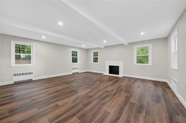 $789,900 | 3360 Diamond Hill Road, Cumberland, RI 02864