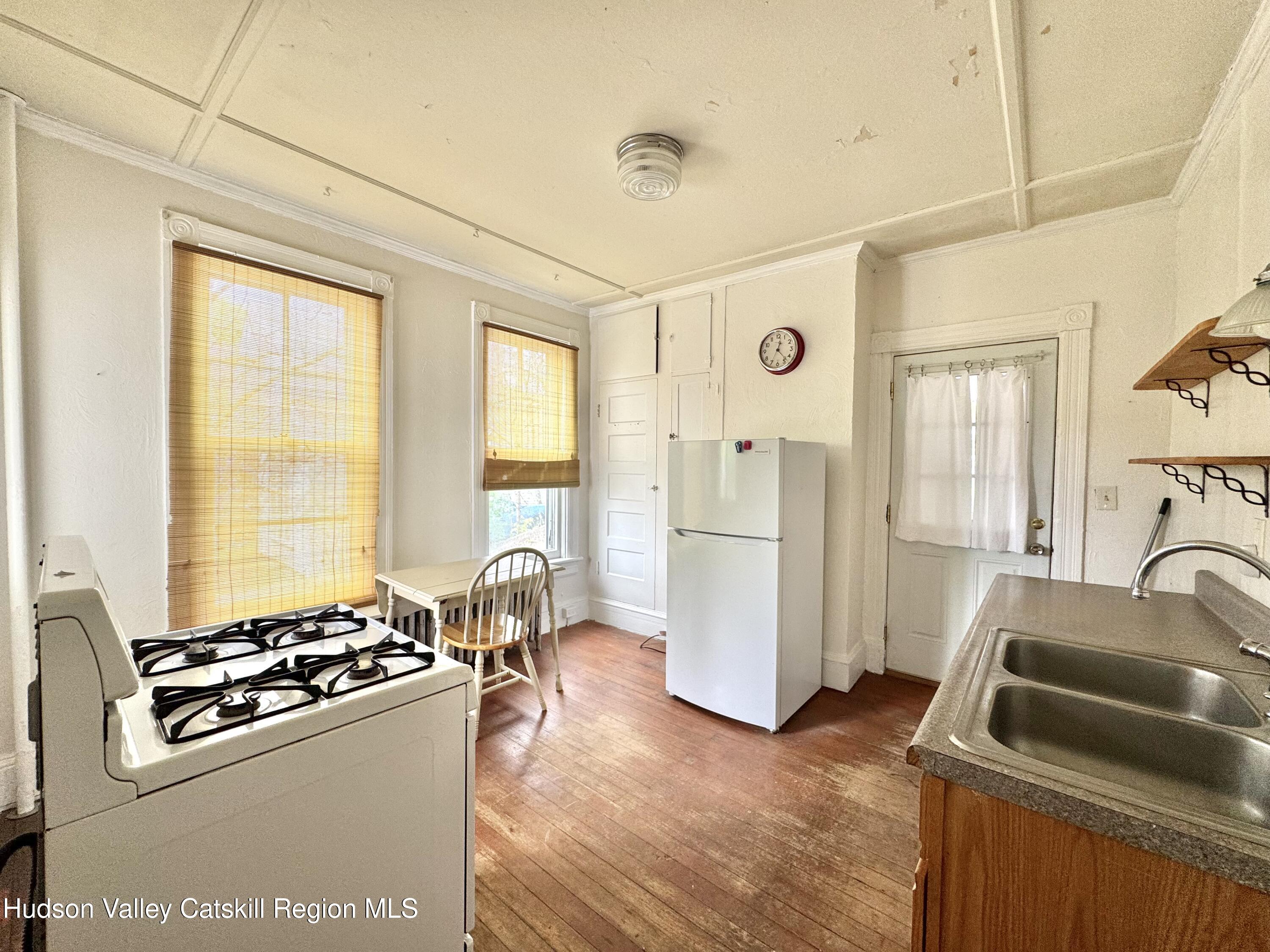 91-93 Bridge Street Catskill, NY 12414 - Photo 35 of 48 10