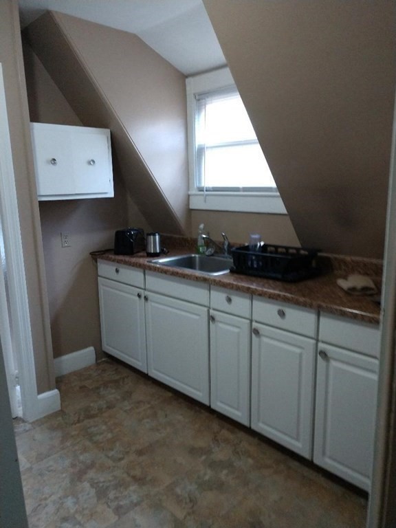 338 Locust Street Fall River, MA 02720 - Photo 32 of 42 Gallery Image 32