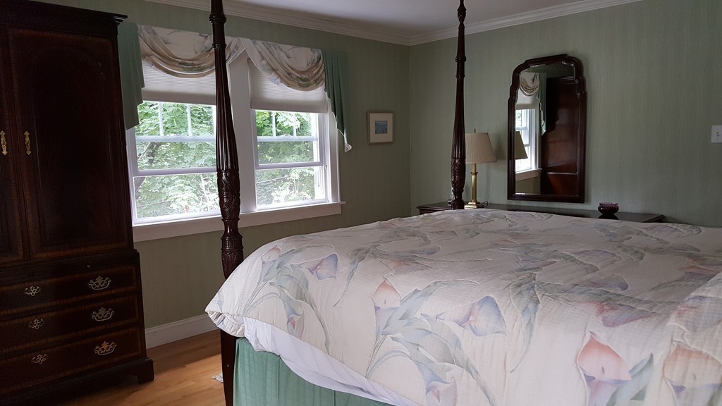 70 Eagle Road Worcester, MA 01605 - Photo 18 of 24 Gallery Image 18