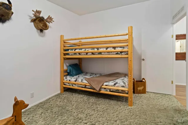 $425,000 | 9592 Packer John Road, Cascade, ID 83611