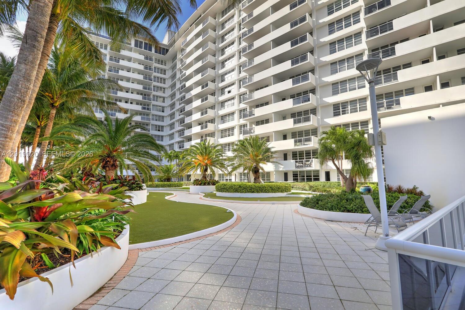 100 Lincoln Road, Unit 330 Miami Beach, FL 33139 - Photo 13 of 20