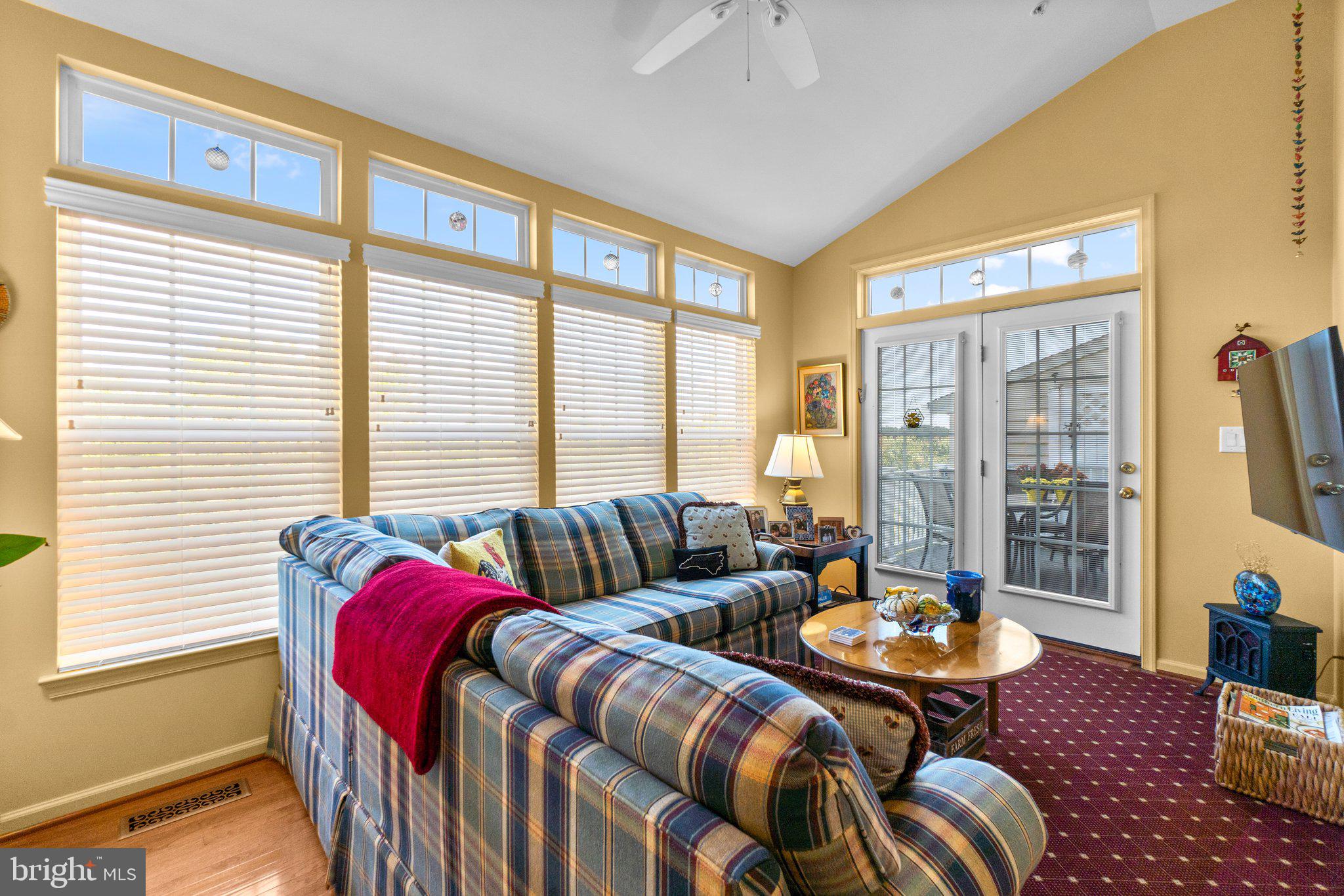 8318 Meadowsweet Road, Unit 8318 Baltimore, MD 21208 - Photo 15 of 50 Family Room