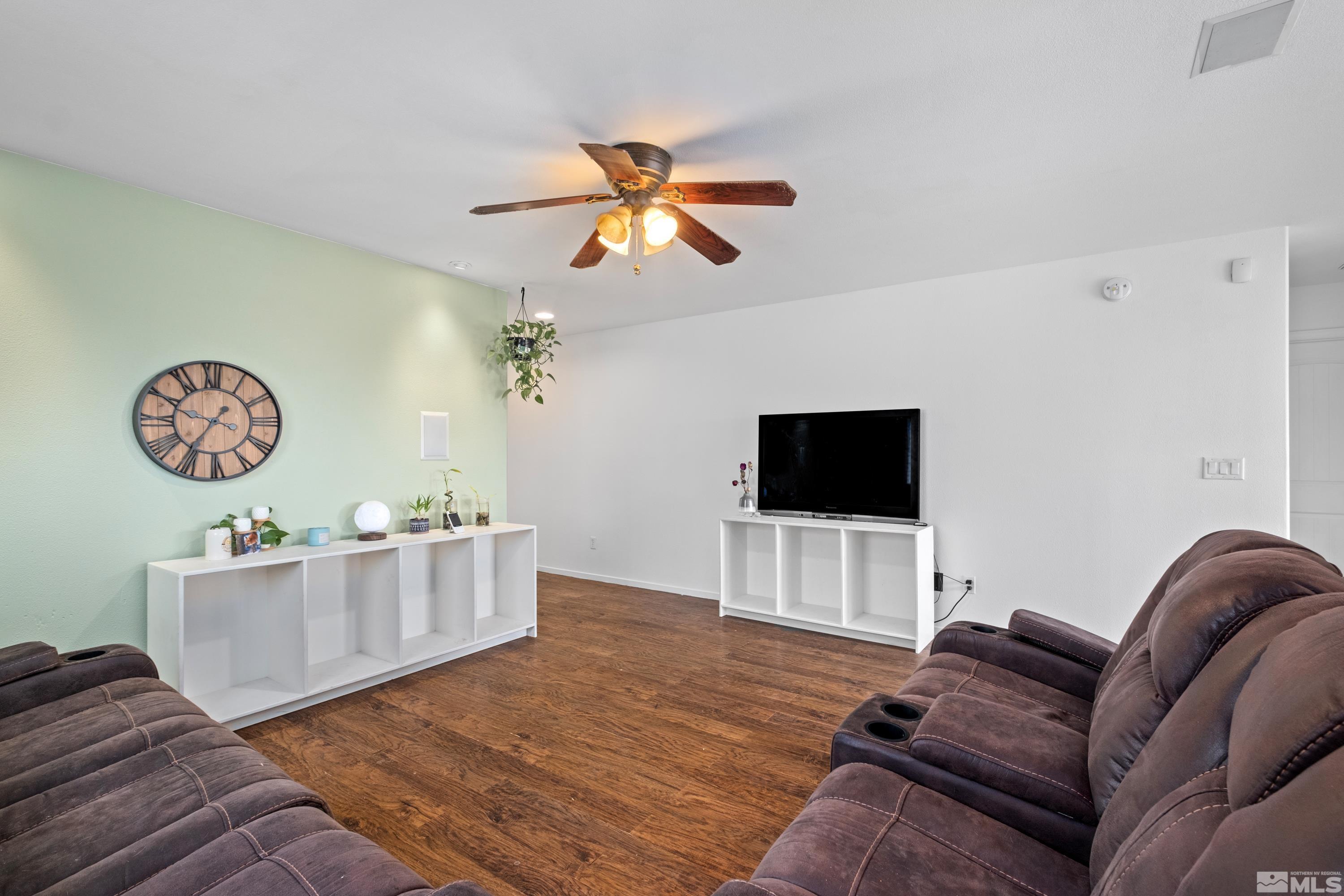 7785 Key Largo Drive Reno, NV 89506 - Photo 5 of 34 Photo 5