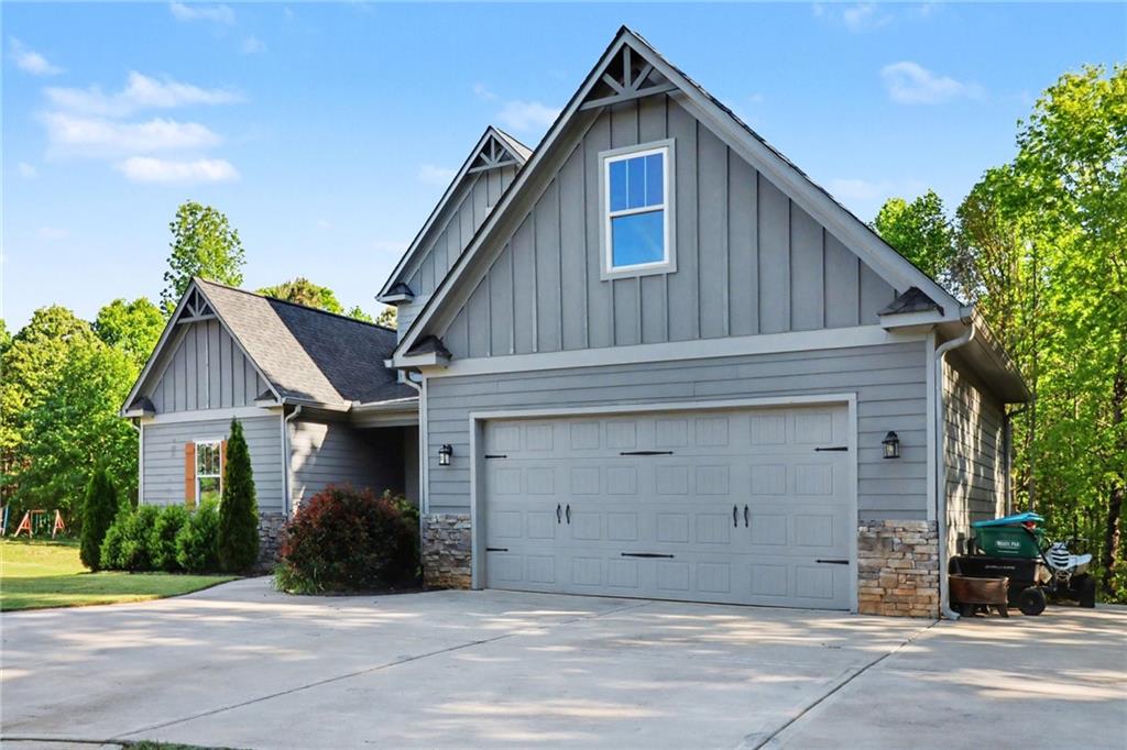 2 Village Ridge Jasper, GA 30143 - Photo 3 of 30