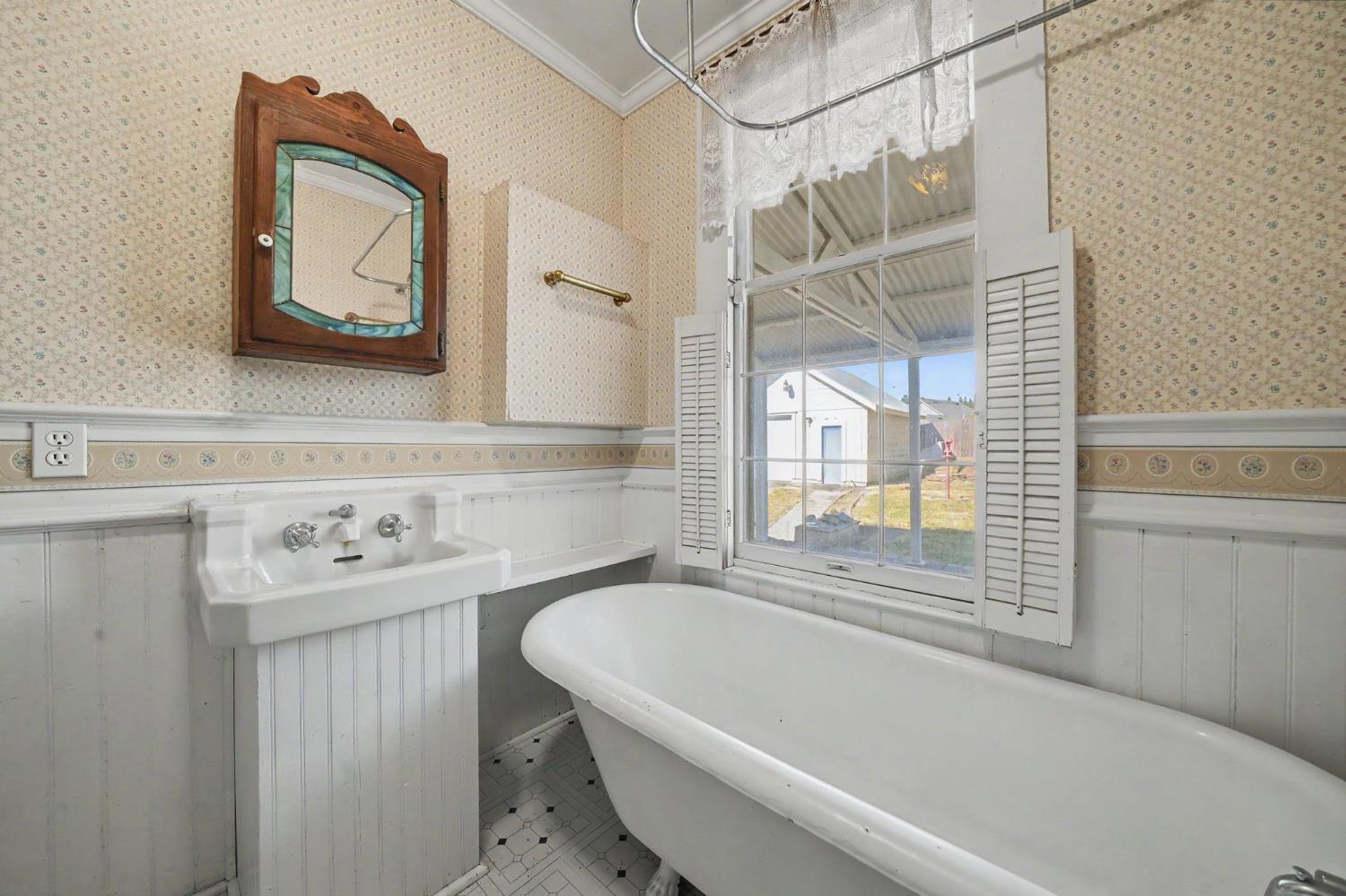 415 Church Street Jackson, CA 95642 - Photo 13 of 21