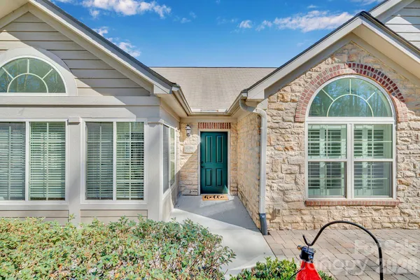 $489,000 | 3524 South Bank Court, Matthews, NC 28105