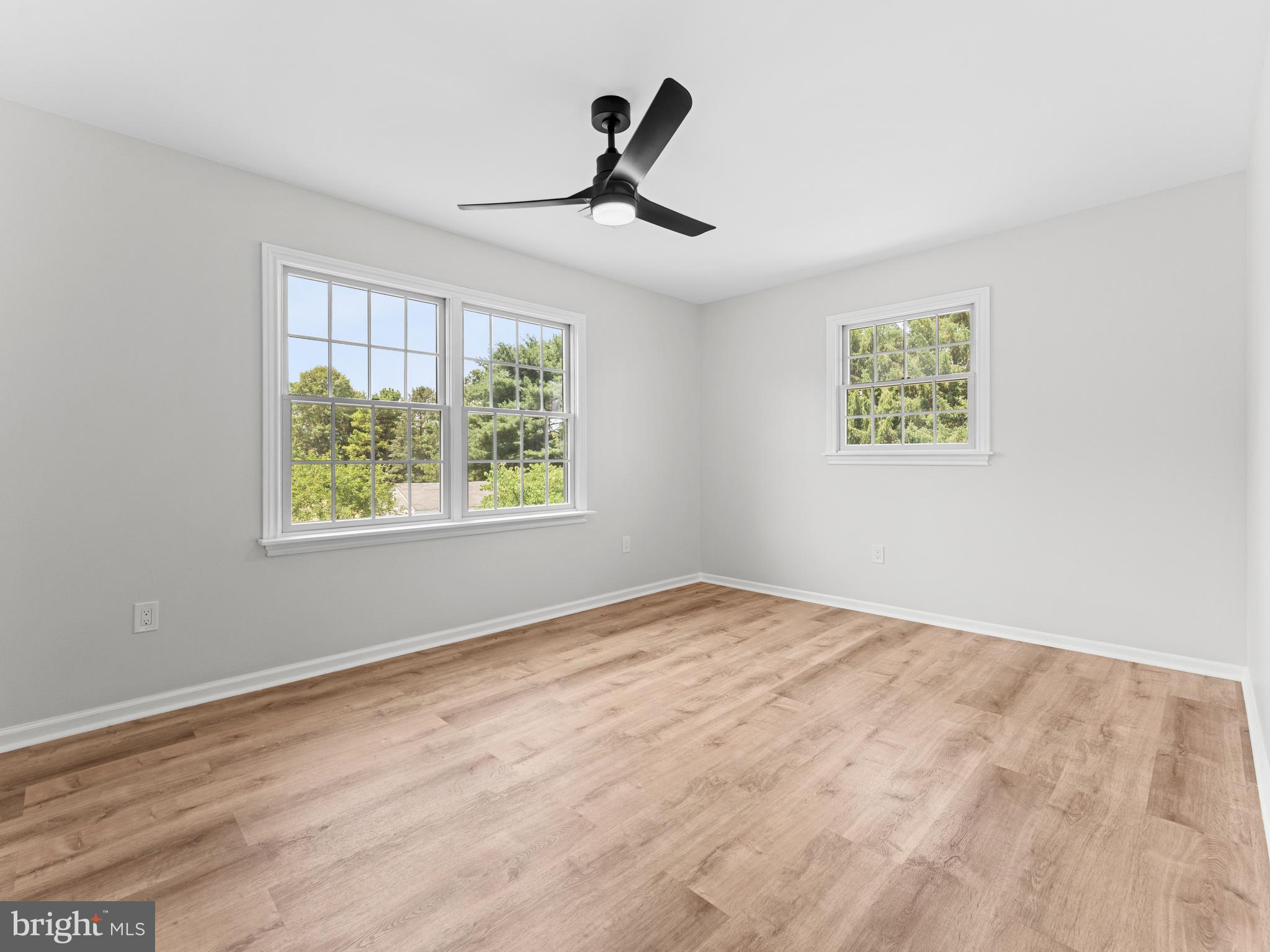 357 Avis Mill Road Pilesgrove, NJ 08098 - Photo 10 of 37