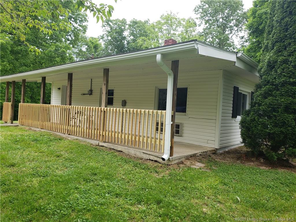 6544 East Hurst Road Pekin, IN 47165 - Photo 3 of 18 Gallery Image 3
