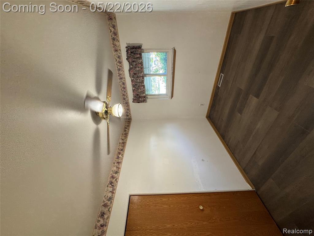 31263 Hayes Road Warren, MI 48088 - Photo 19 of 31