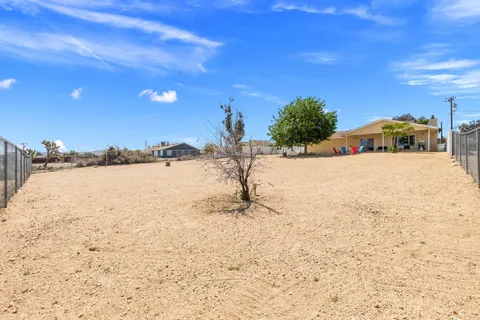 $400,000 | 56034 Desert Gold Drive, Yucca Valley, CA 92284
