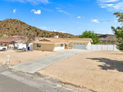 $400,000 | 56034 Desert Gold Drive, Yucca Valley, CA 92284