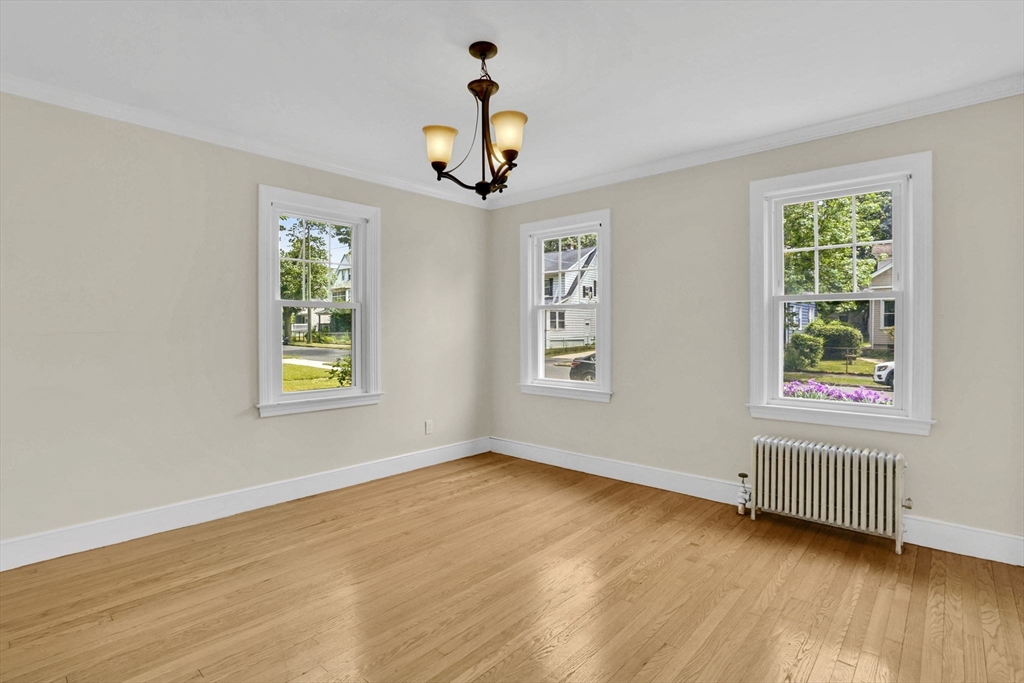 82 Biltmore Street Springfield, MA 01108 - Photo 17 of 39