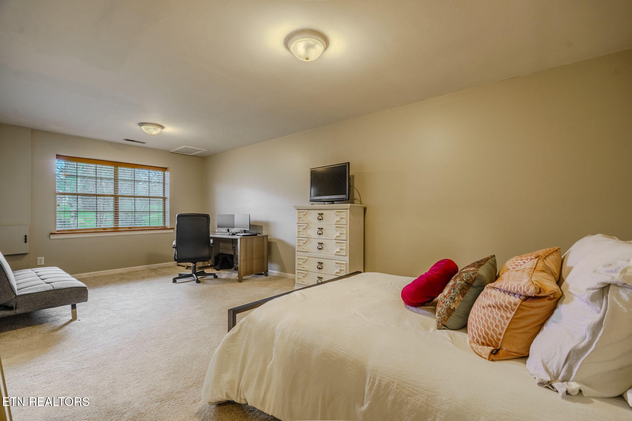 6825 Barkwood Road Knoxville, TN 37921 - Photo 17 of 22 Gallery Image 17
