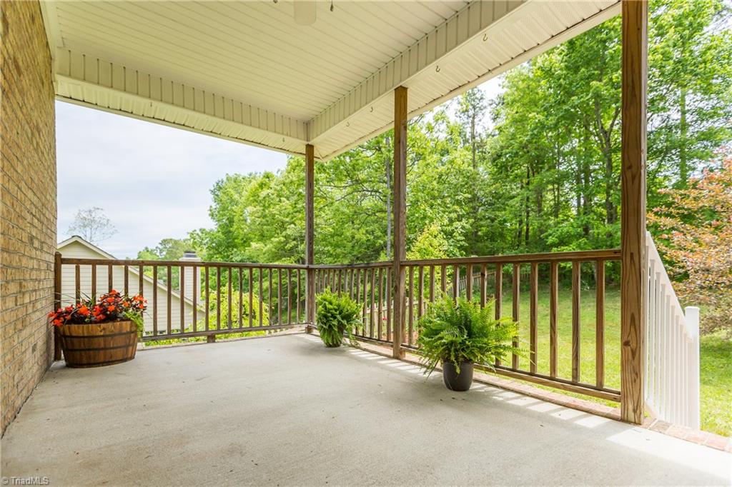 274 Beech Ridge Road Thomasville, NC 27360 - Photo 22 of 26 Gallery Image 22