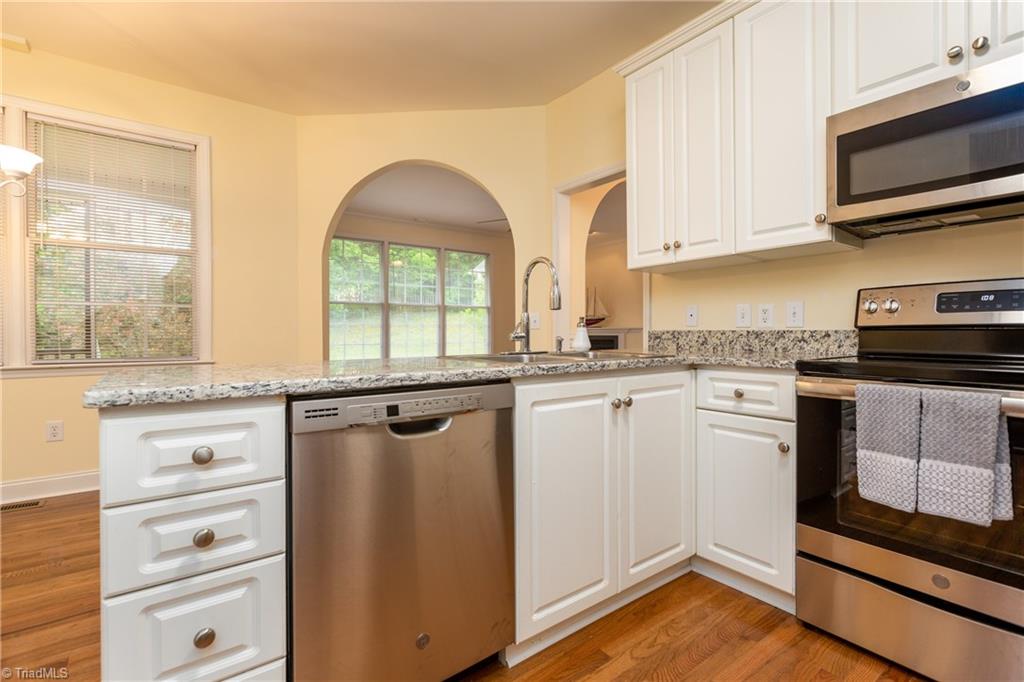 274 Beech Ridge Road Thomasville, NC 27360 - Photo 4 of 26 Gallery Image 4