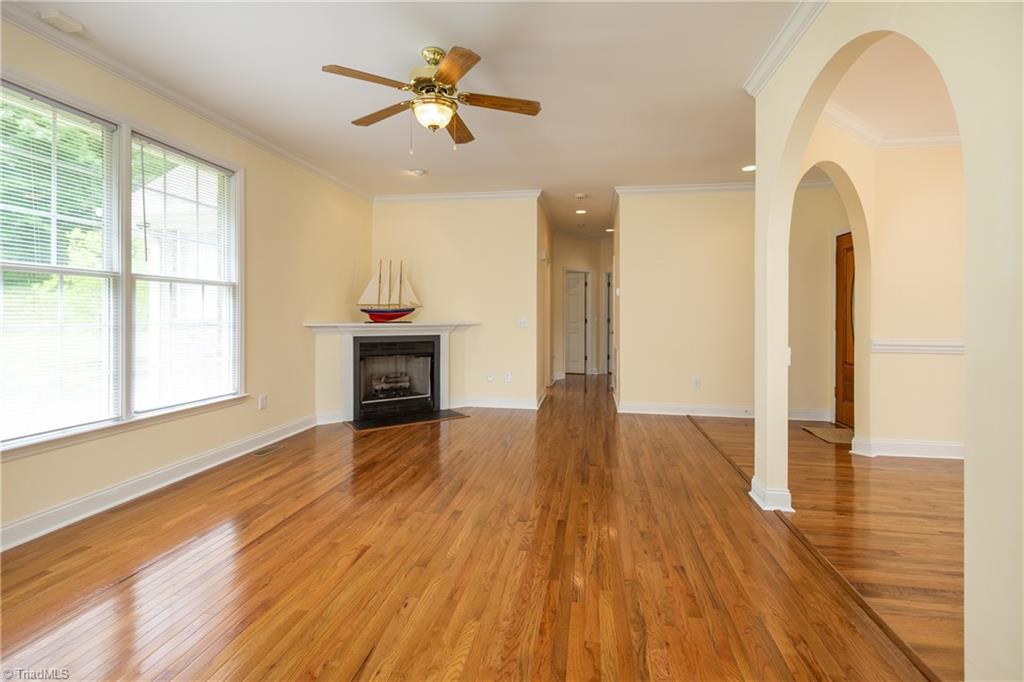 274 Beech Ridge Road Thomasville, NC 27360 - Photo 9 of 26 Great Room