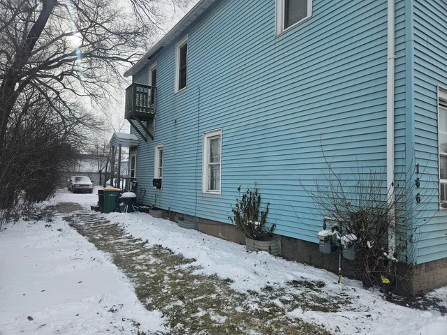 $159,900 | 164 East Johnson Street, Fond du Lac, WI 54935