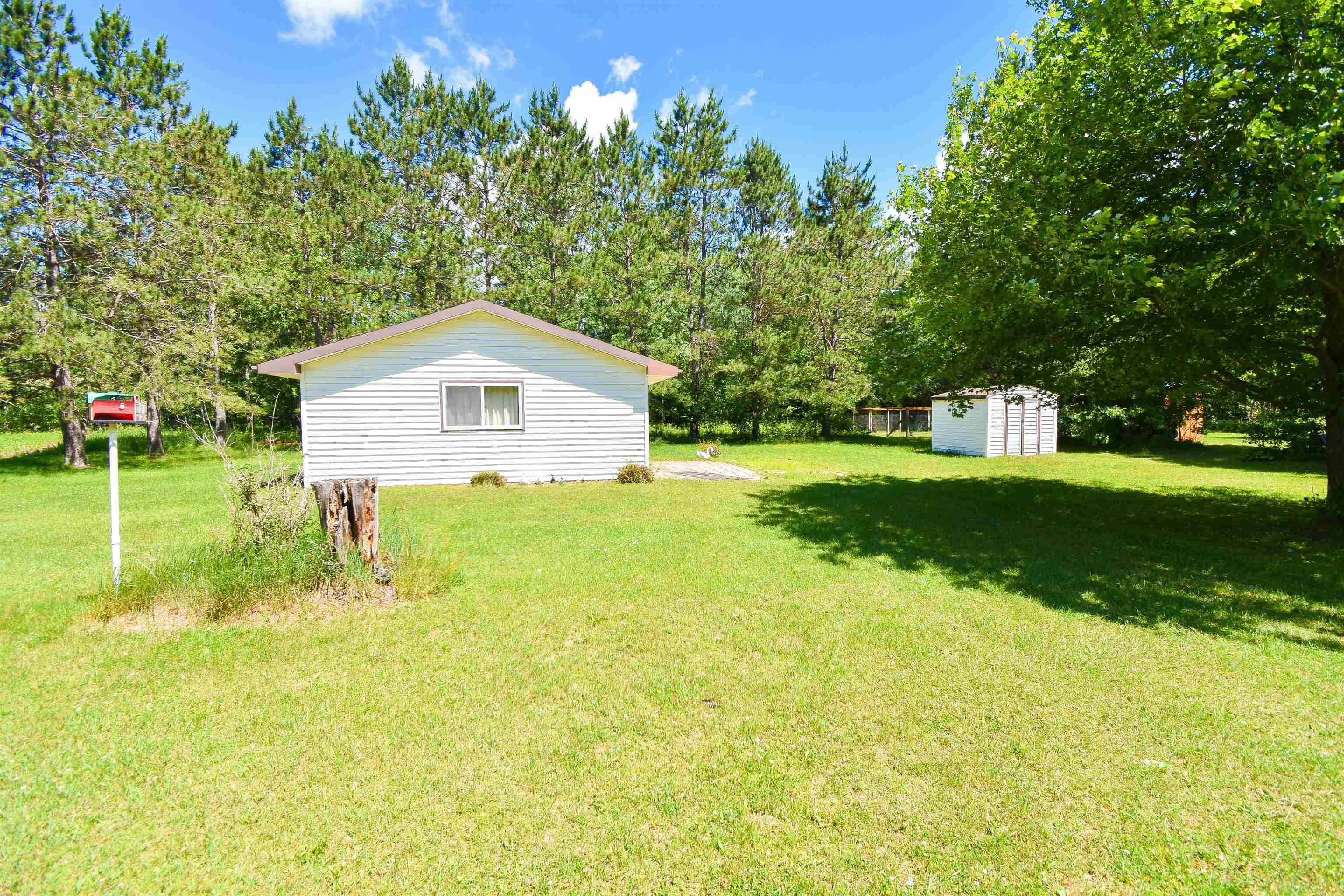 2633 Pioneer Road Stevens Point, WI 54482 - Photo 9 of 11