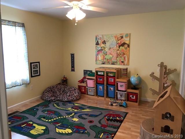 2370 Riceville Road Asheville, NC 28805 - Photo 10 of 13 Gallery Image 10