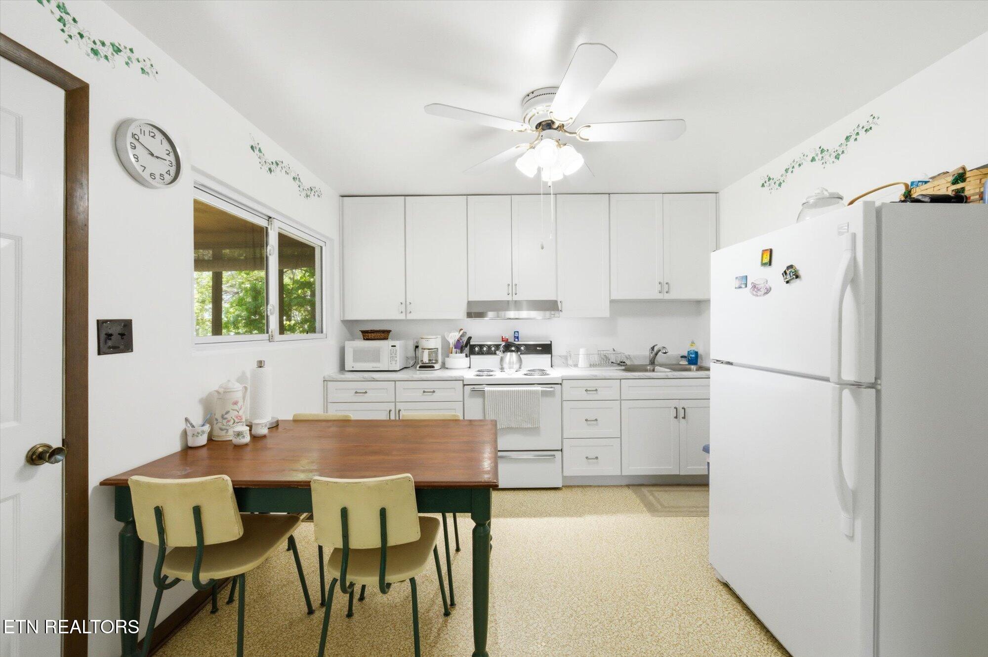 1547 Millstone Beach Road Dandridge, TN 37725 - Photo 6 of 22 06-1547-Millstone-Beach-Rd-Dandridge-TN-